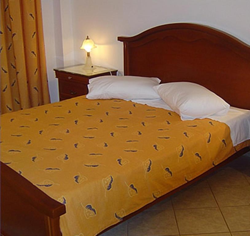 Costantonia Holiday Apartments Agia Marina  Room photo